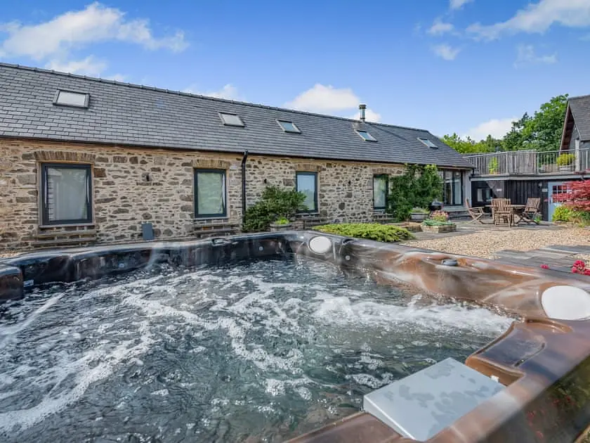 The private hot tub in the courtyard